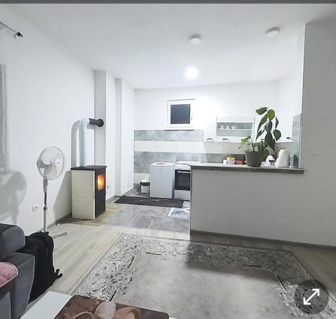 Apartman Visoko-Oaza Mira Ngoại thất bức ảnh